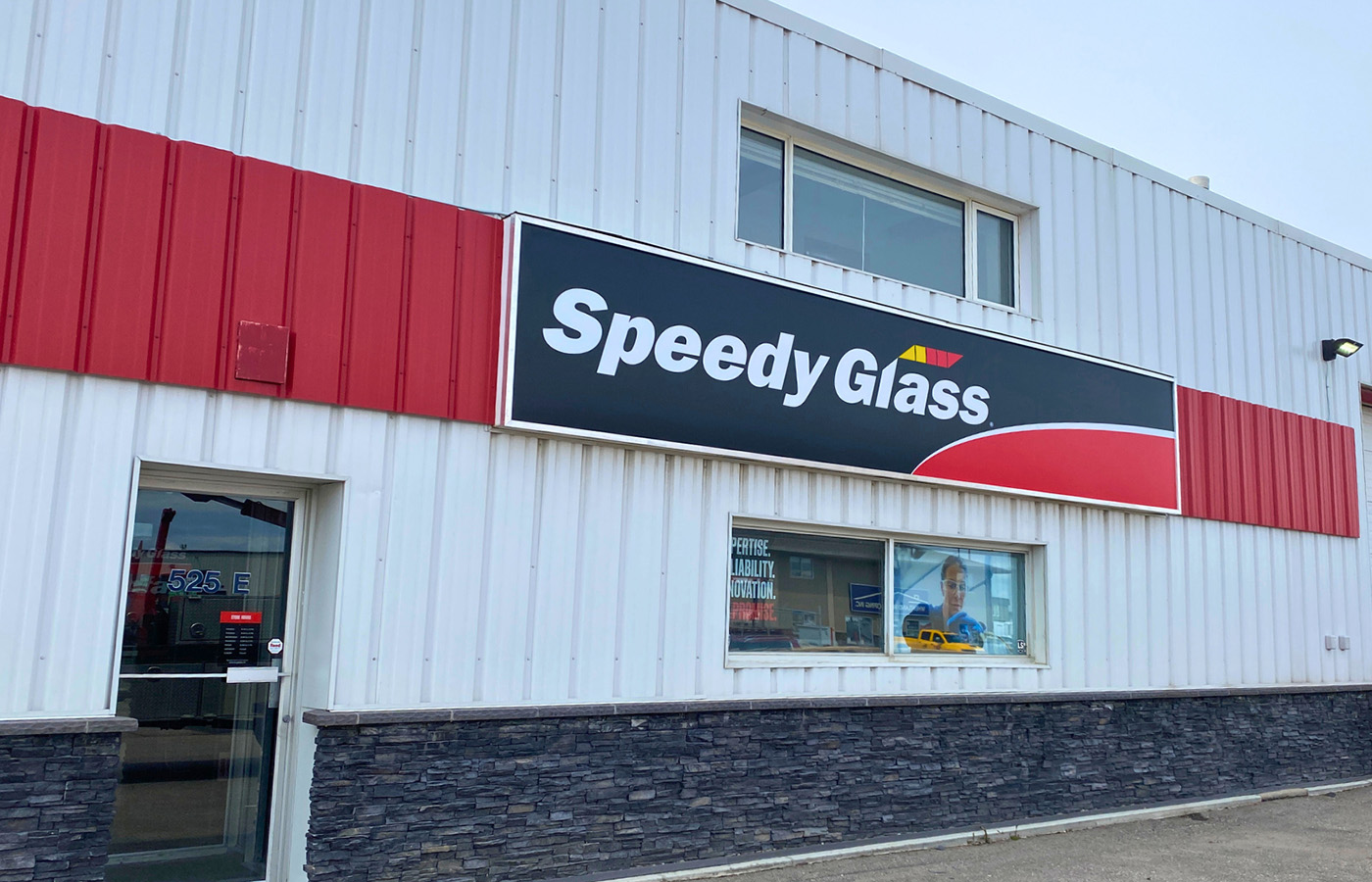 Speedyglass Saskatchewan