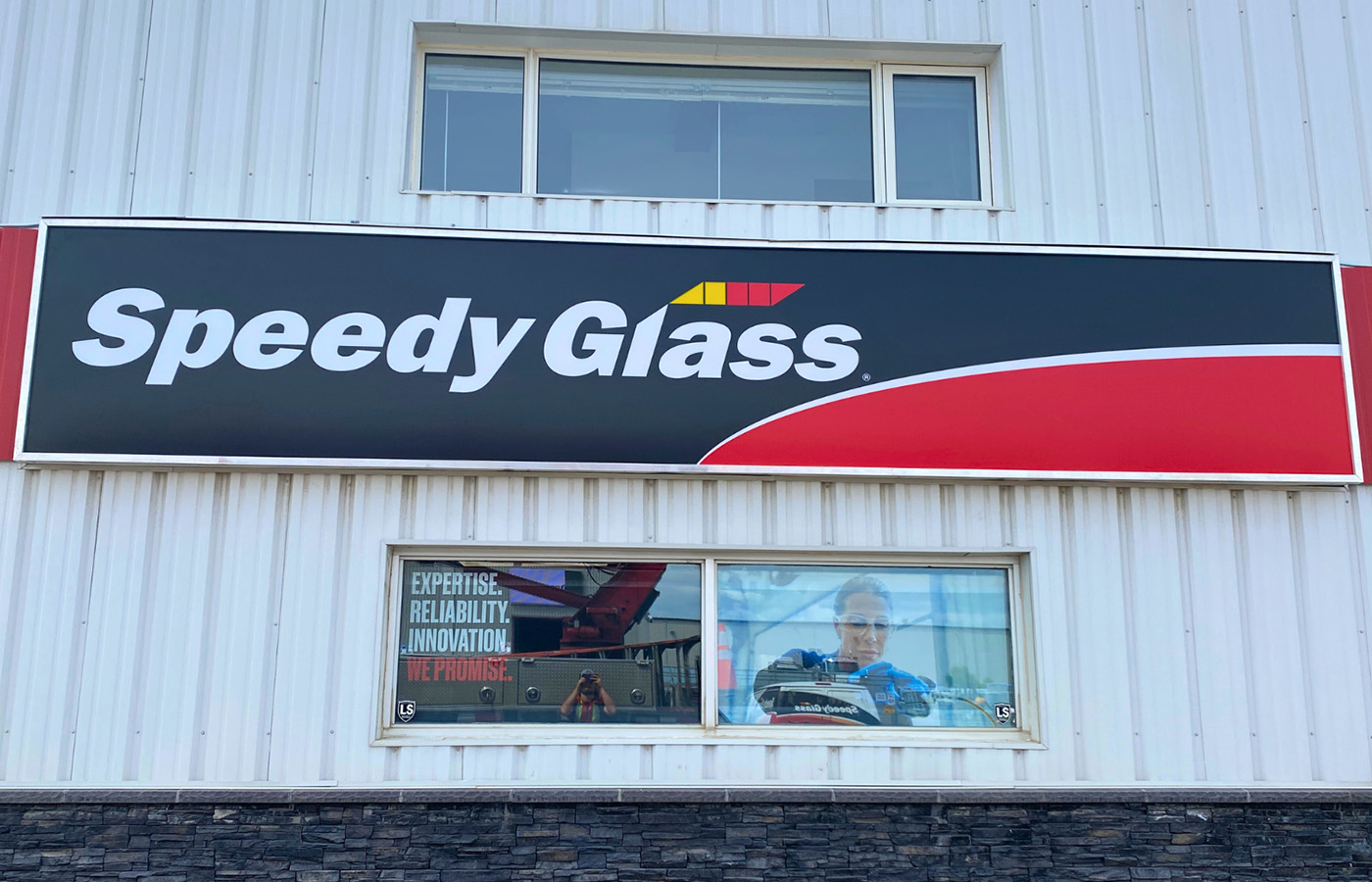 Speedyglass Saskatchewan