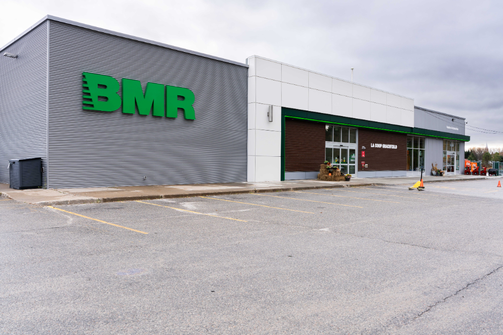 Photo de jour du batiment en perspective