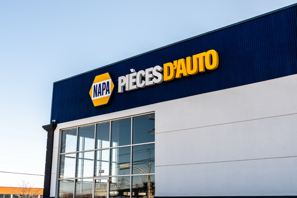 Photo de jour enseigne murale